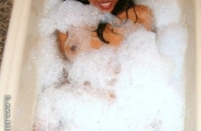 goldie_in_the_tub_03